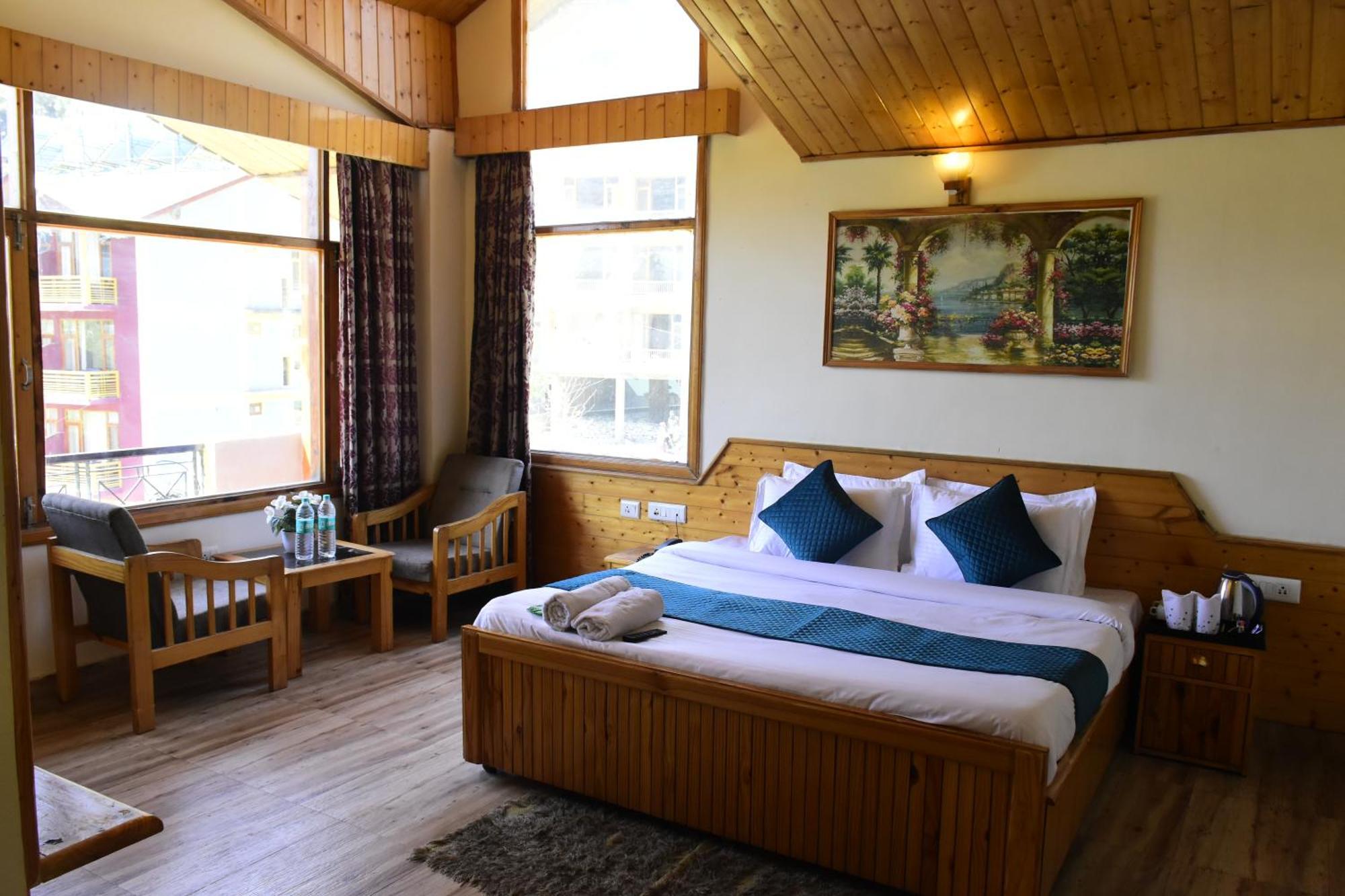 Hotel Jamla Inn Manāli Buitenkant foto