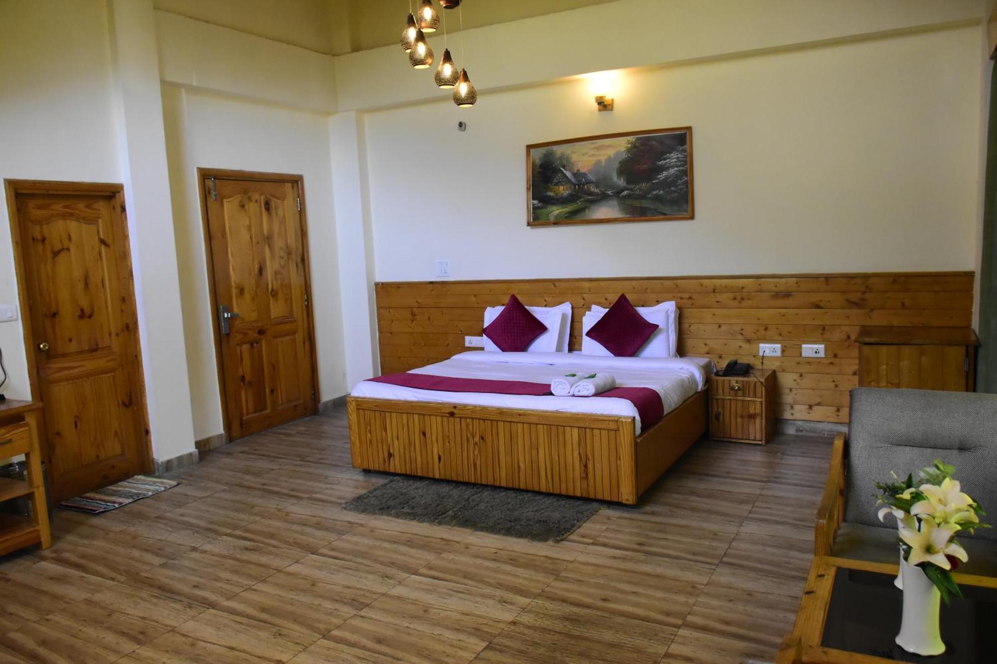 Hotel Jamla Inn Manāli Buitenkant foto